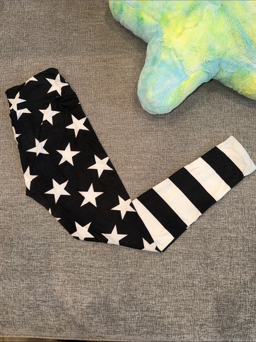 Lularoe Black Stars and Stripes Leggings